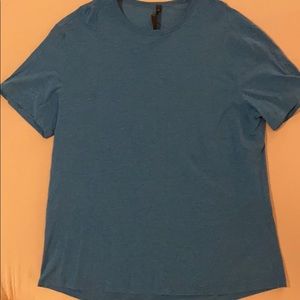 Men’s lulu lemon shirt